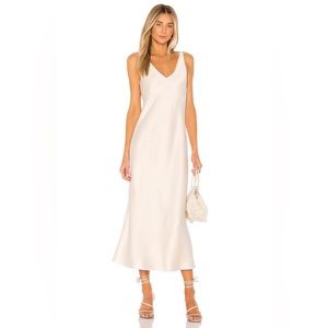 Loulou Satin Dress in Cream
Line & Dot Size Medium Revolve